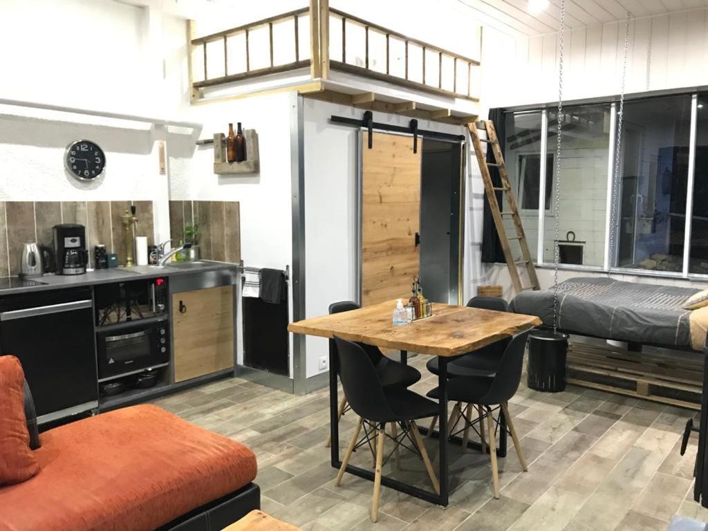 Best Price #3 "La Serre" X4 People Orchamps-Vennes Exterior foto
